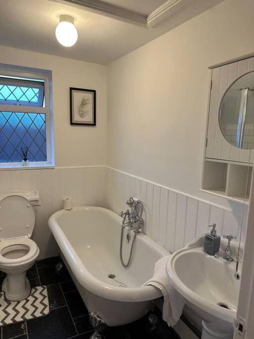 Spacious 4 Bedroom House Billericay Exterior foto